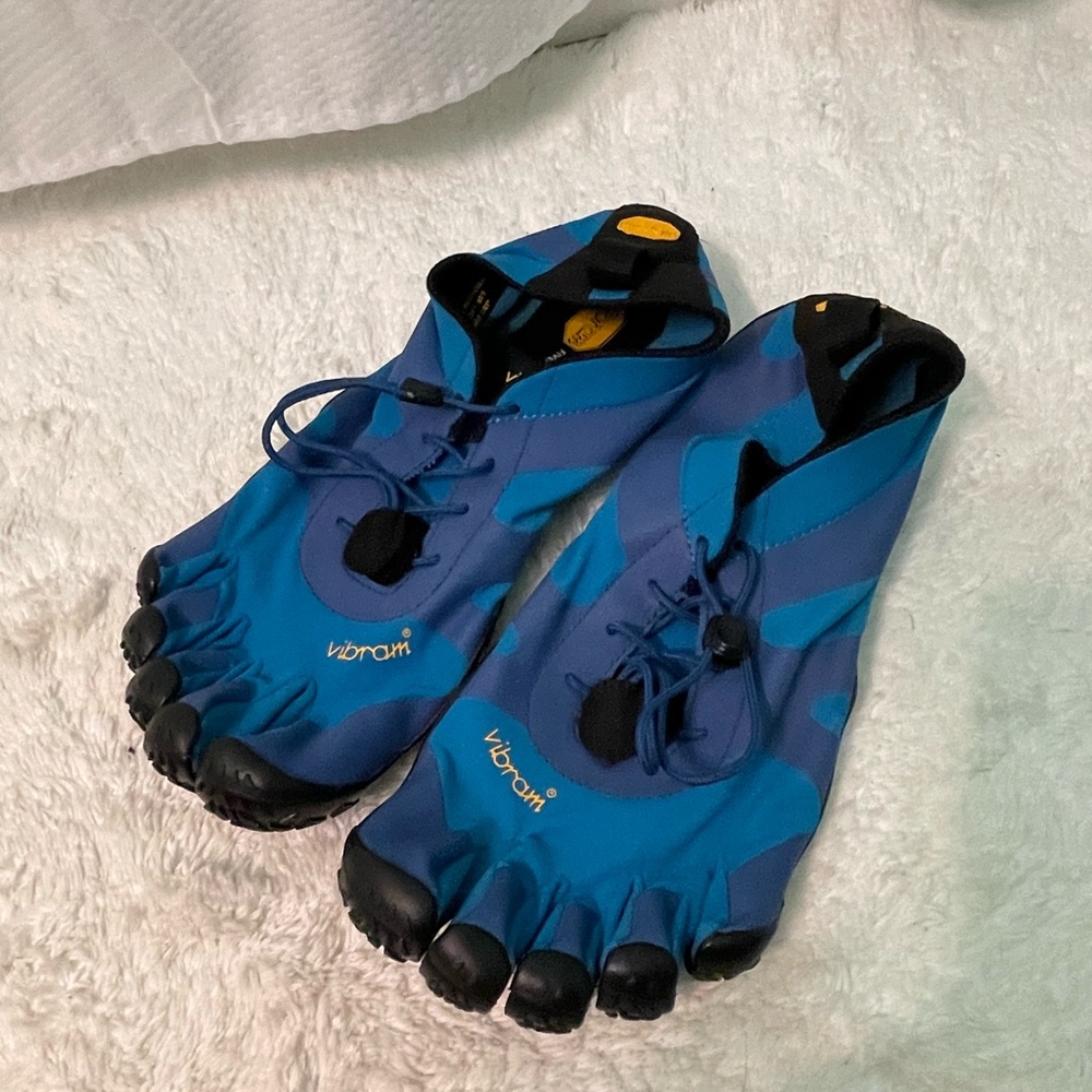 Vibram Blue FiveFingers V-Alpha
